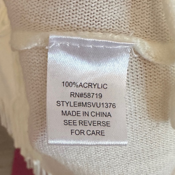 Tunic Sweater Size S - Picture 8 of 8